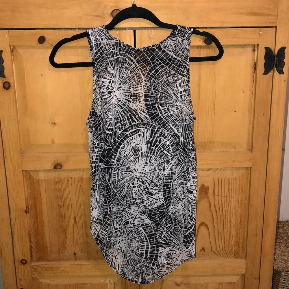 Polyester top